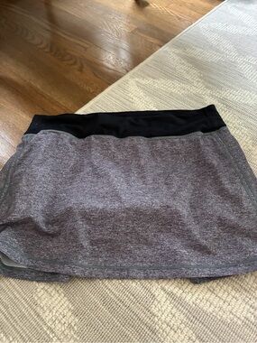 lululemon athletica Heather Gray Skort with Black Waistband
